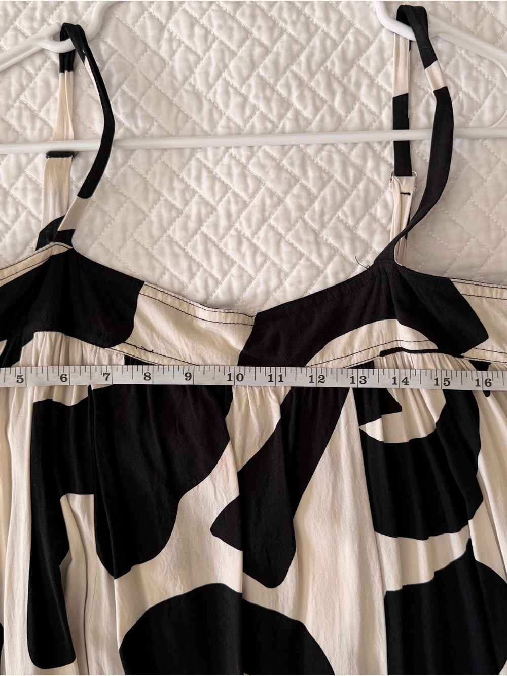 Black & White Abstract Print Maxi Dress with Spaghetti Straps - Picture 5 of 5